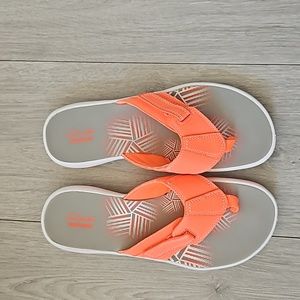 CLARKS WOMEN'S  SANDLE